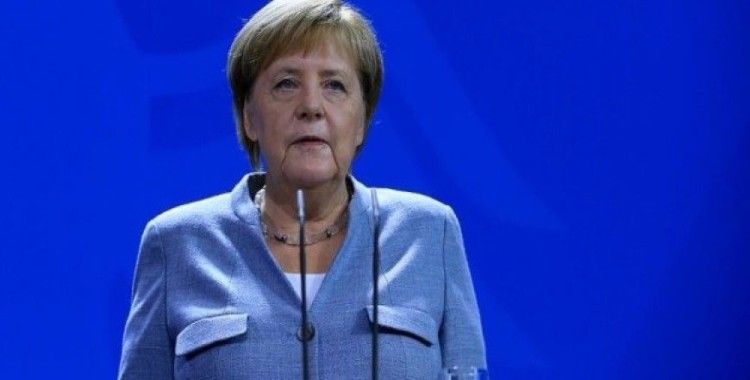 Merkel'den 'ticaret ihtilafları' uyarısı