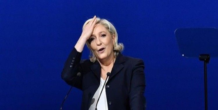 Fransa'da Le Pen'in partisine 1 milyon avro ceza