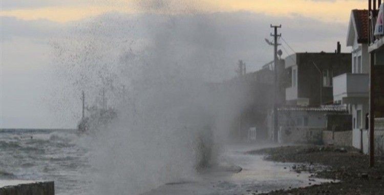 Tropik fırtına Ege'de şiddetli rüzgar ve yağışa neden olabilir