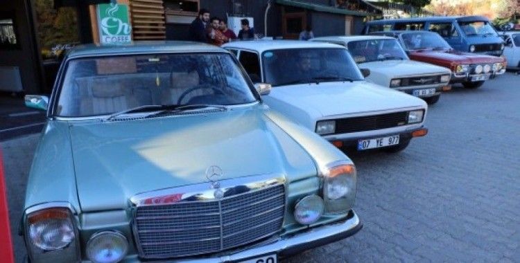 Yozgat'ta klasik otomobiller görücüye çıktı