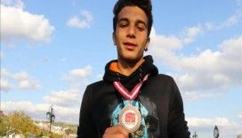 Babasına özenerek başladı Türkiye üçüncüsü oldu