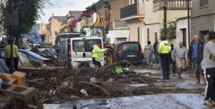 İspanya'da yaşanan sel felaketinde ölü sayısı 12'ye yükseldi