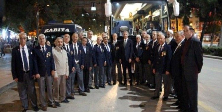 44 yıl önce gazi oldukları Kıbrıs'a gidiyorlar