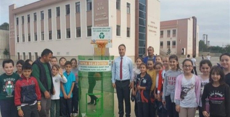 17 okula 'Çöpe Atma Basket At Projesi' kurulumu yapıldı