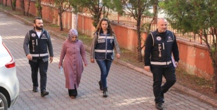 Fetö şüphelisi kadın Erzurum'da yakalandı