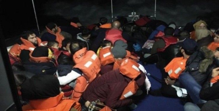 Didim'de 35'i çocuk 80 kaçak göçmen yakalandı
