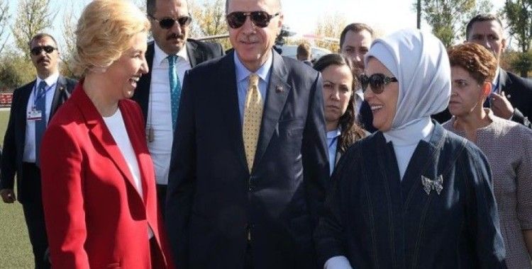 Cumhurbaşkanı Erdoğan Komrat'ta