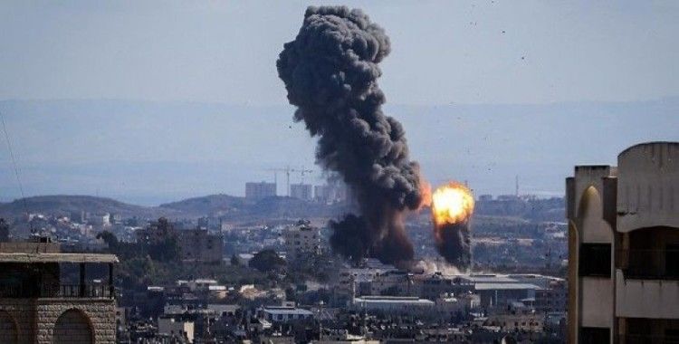 İsrail Gazze'den atılan roketler nedeniyle Suriye ve İran'ı suçladı