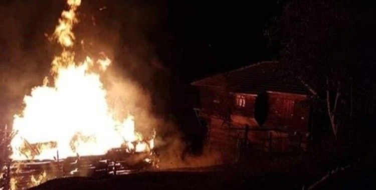 ​Kastamonu'da ev yangını