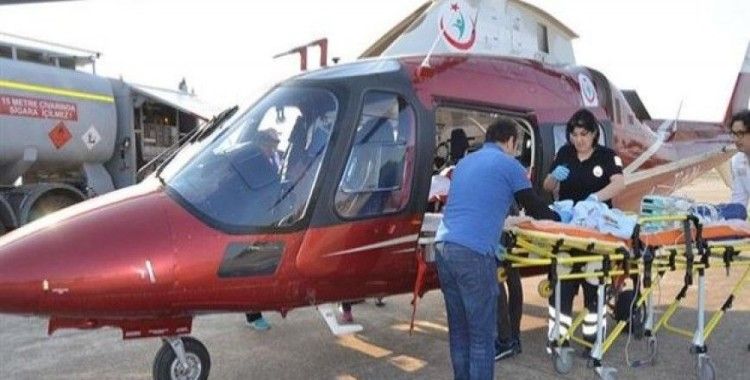 ​Ambulans helikopter Rüzgar bebek için havalandı