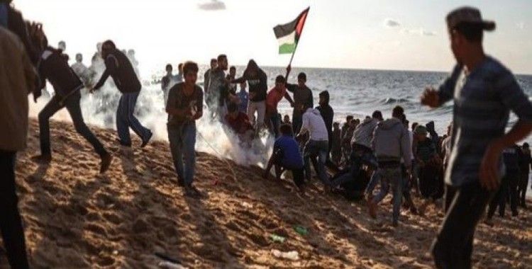 ​İsrail askerleri Gazze sınırında 25 Filistinliyi yaraladı