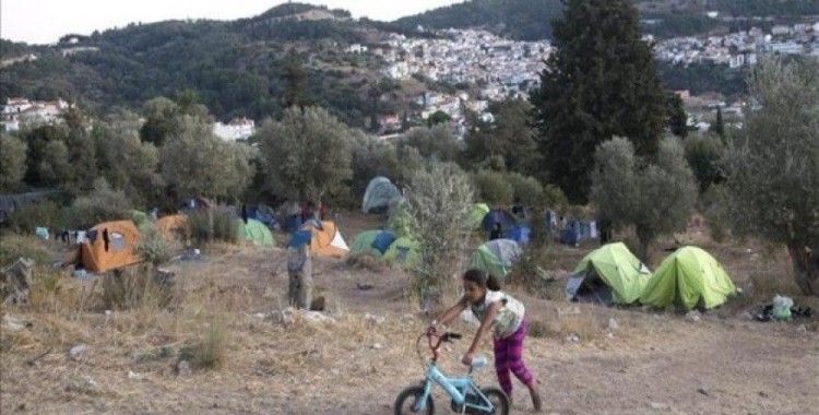 Yunanistan adalardaki 6 bin mülteciyi ana karaya taşıyacak