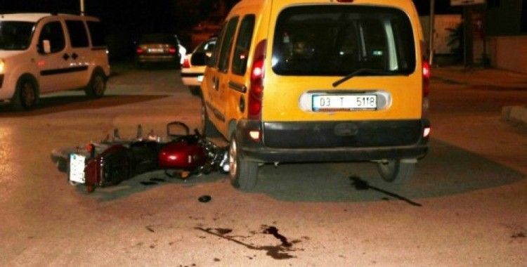 Sandıklı'da trafik kazası, 1 ölü