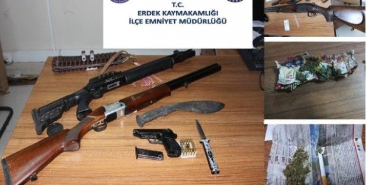 Erdek'te silah ve uyuşturucu operasyonu
