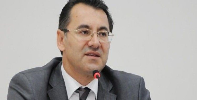 Eski Anayasa Mahkemesi Üyesi Altan'ın tutukluluğu devam edecek