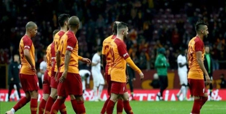 Galatasaray son 5 maçta 9 puan kaybetti
