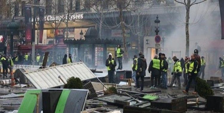 ​Paris'teki gösteriye ilişkin 101 kişi  gözaltına alındı