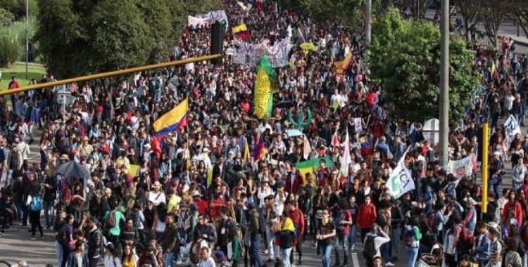 Kolombiya'da protestolar devam ediyor