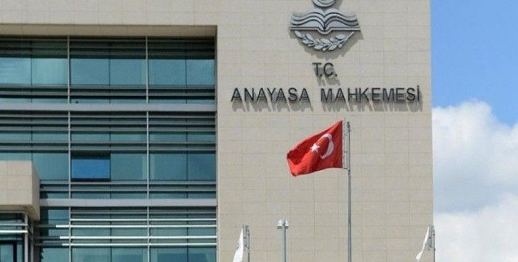 Türk anne çocuğu için Anayasa Mahkemesine başvurdu