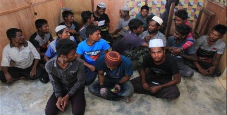 Myanmar, Rohingya Müslümanlarına soykırım yapıyor