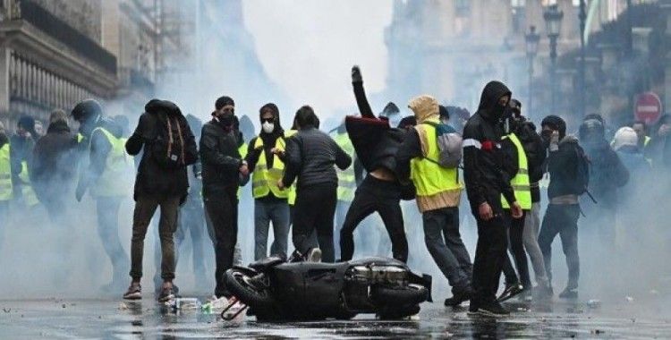 Fransa sarı yelekliler 'krizinden' çıkış yolu arıyor
