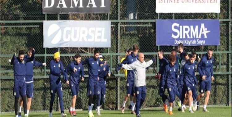 Fenerbahçe'de Akhisarspor maçı hazırlıkları tamam