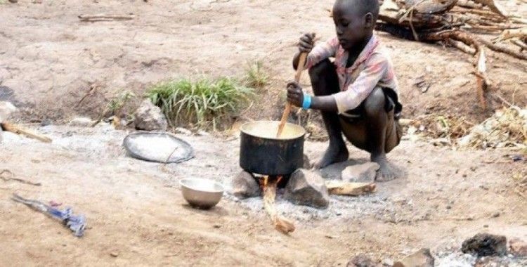 Nijerya'da yetersiz beslenmeden 3 ayda 30 çocuk öldü