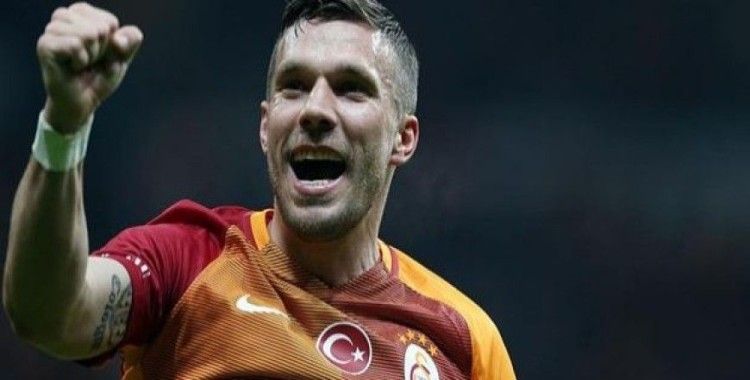 ​Podolski'den Galatasaray taraftarına mesaj