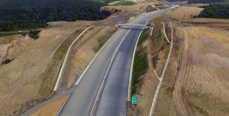 Kuzey Marmara Otoyolu Projesi'nde bir bölüm daha trafiğe açıldı