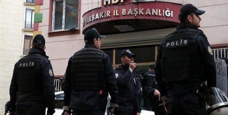 ​Diyarbakır HDP il binasına operasyon, 35 Pkk şüphelisine gözaltı