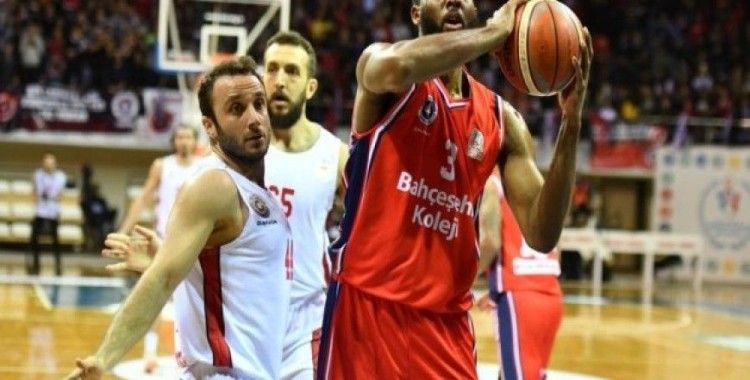 Gaziantep Basketbol'da 2 oyuncu üç hafta yok