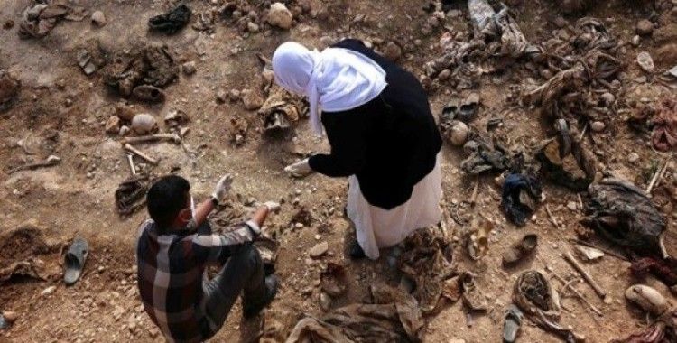 Irak-Suriye sınırında toplu mezarlarda 900 ceset bulundu
