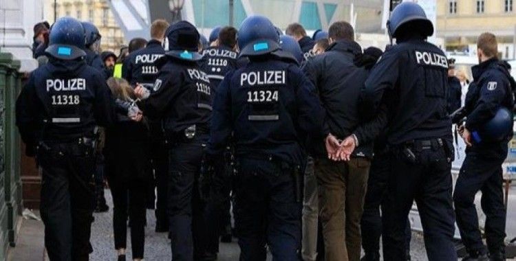 ​Almanya'da polise 'olağanüstü' yeni yetkiler