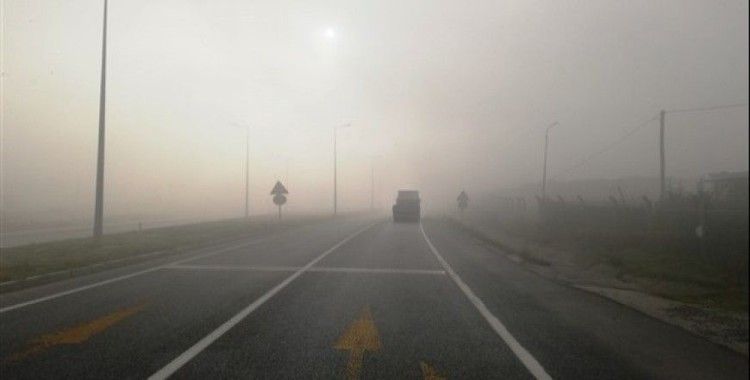Aydın'da sis ulaşımı olumsuz etkiledi