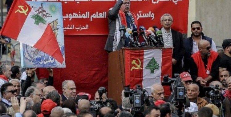 Lübnan’da yolsuzluk karşıtı gösteri