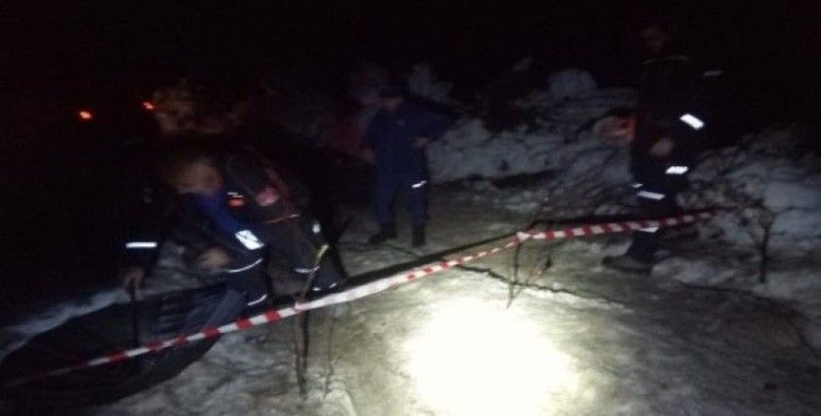 Kocaeli’de karda mahsur kalan 7 kişiyi AFAD ekipleri kurtardı