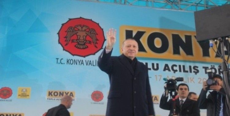 Cumhurbaşkanı Erdoğan Konya'da sevgi gösterileriyle karşılandı