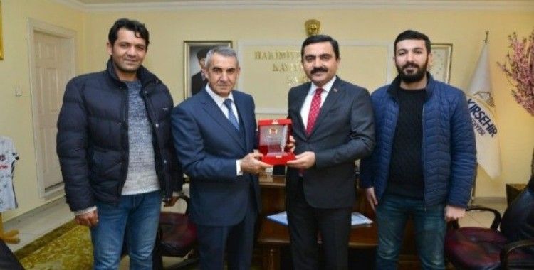 Kırgarat-C'den Belediye Başkanı Bahçeci’ye ziyaret
