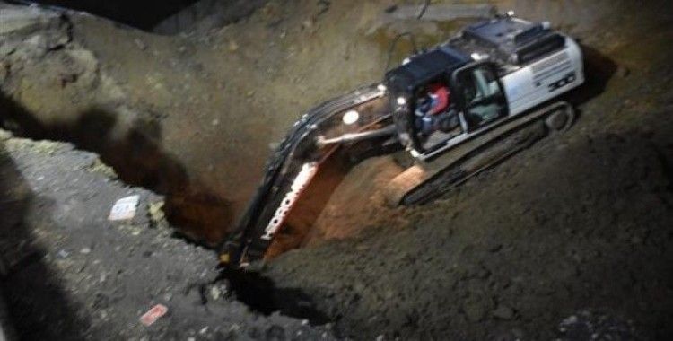 Çöken toprak Kırıkkale'nin kanalizasyon hattını patlattı