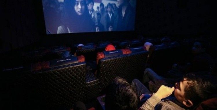 Okullardan 900 bin öğrenci sinemada buluştu