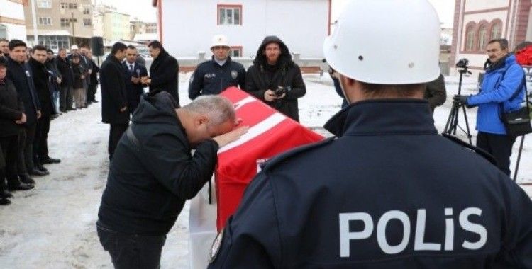 Gaziantep Vali Yardımcısı Ahmet Turgay İmamgiller son yolculuğuna uğurlandı