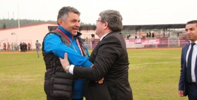 Bilecikspor antrenörü Ahmet Uzun istifa etti