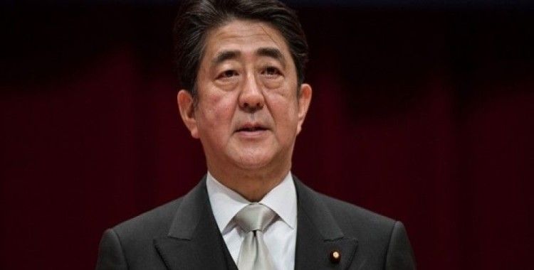 Japonya Başbakanı Abe, Putin ile görüşmek üzere Rusya’ya gitti