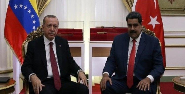 Erdoğan'dan Venezuela Devlet Başkanı Nicolas Maduro'ya destek mesajı