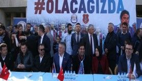 Trabzonspor'un teknik heyet ve oyuncuları hamsi şölenine katıldı