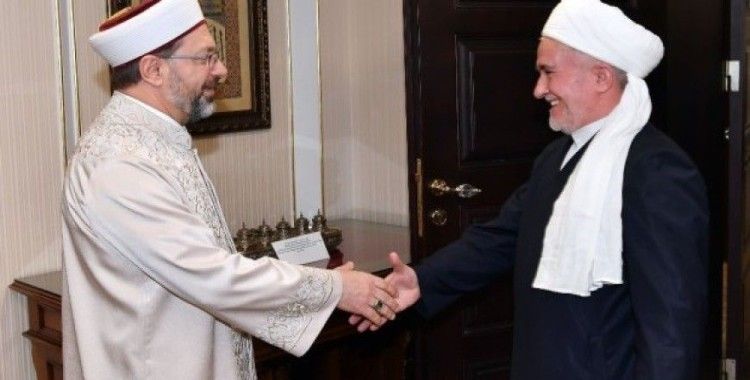 Tacikistan heyetinden Diyanet'e ziyaret