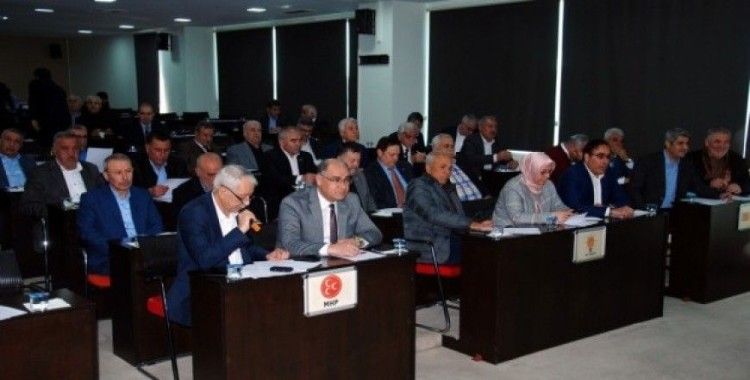 Adana Büyükşehir Belediye Meclisi’nden 7 dakikalık toplantı