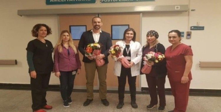 1 yaşındaki çocuğa kapalı böbrek taşı ameliyatı yapıldı