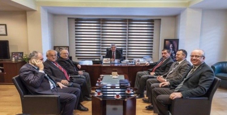 Galip Vidinlioğlu, Kastamonu Ticaret ve Sanayi Odası Başkanı Oğuz Fındıkoğlu’na nezaket ziyaretinde bulundu