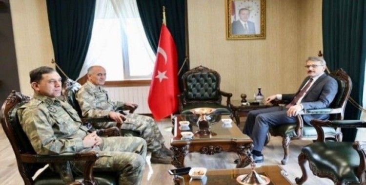 Korgeneral Erbaş,  Vali Ekinci’yi ziyaret etti